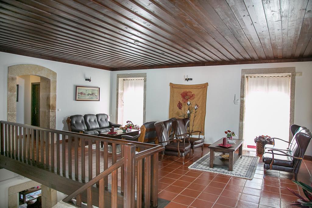 Solar Dos Almeidas - Turismo De Habitacao Bed and Breakfast Trancoso Esterno foto