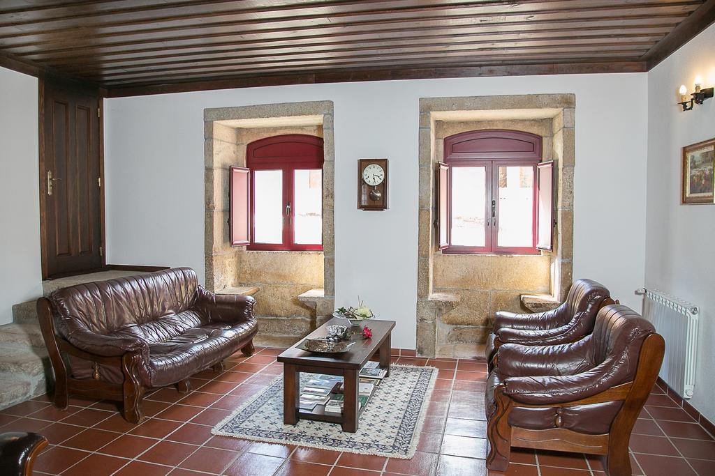 Solar Dos Almeidas - Turismo De Habitacao Bed and Breakfast Trancoso Esterno foto